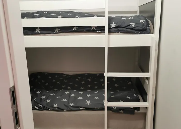 Apartma Jelena 科佩尔